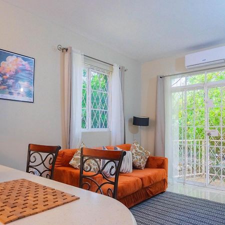 Musgrave Annex- Comfy 1 Bedroom Apartment On The Ground Floor Kingston Kültér fotó