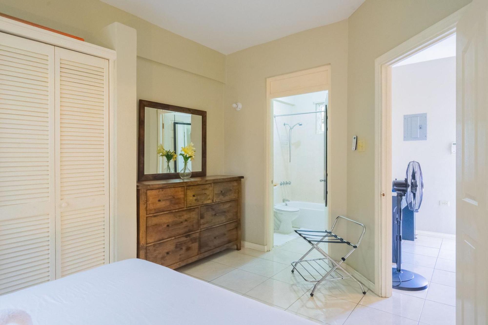 Musgrave Annex- Comfy 1 Bedroom Apartment On The Ground Floor Kingston Kültér fotó